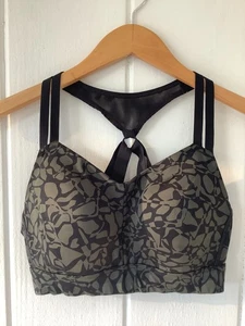 Helly Hansen Womens Racerback Sport Bra Green Camo Activewear SIZE MEDIUM EUC - Picture 1 of 4