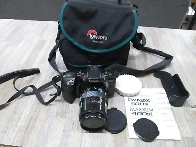 Minolta Maxxum 400si Body with28-85 LENS & BAG - Image 1 of 4
