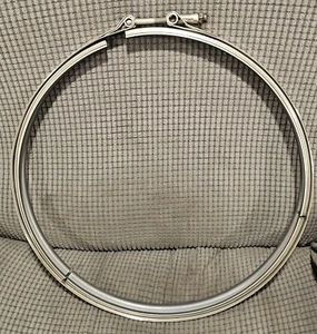 Volvo 21048521 - Multi-Purpose Band Clamp - Picture 1 of 3