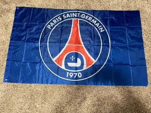 Bandera de bandera del club de fútbol Paris Saint-Germain 1970 33"" X 56"" pulgadas"" pulgadas - Imagen 1 de 2