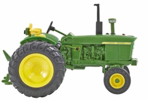 John Deere 4020 Tractor with rear duals - 1/32 - Picture 1 of 2