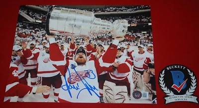 KRIS DRAPER Detroit Redwings Signed 8X10 photo Beckett COA BH85605 - Image 1 of 3