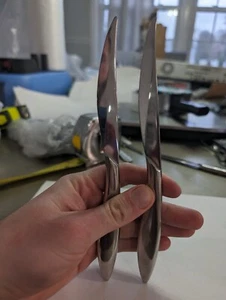 2 Schrade Walden Stainless USA Steak Knives - Picture 1 of 6