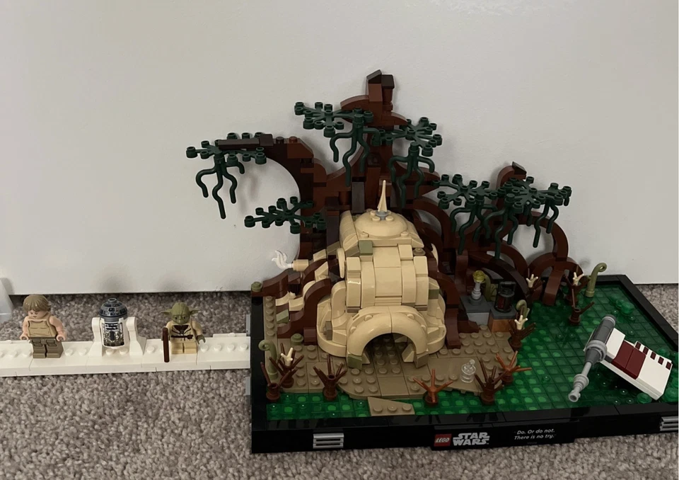 LEGO Star Wars Dagobah Jedi Training 75330 - 99% completo con minifiguras Foto 1 de 1