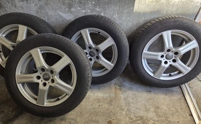 4x Winterreifen 205/60/R16 Mit Felgen - Bild 1 von 4