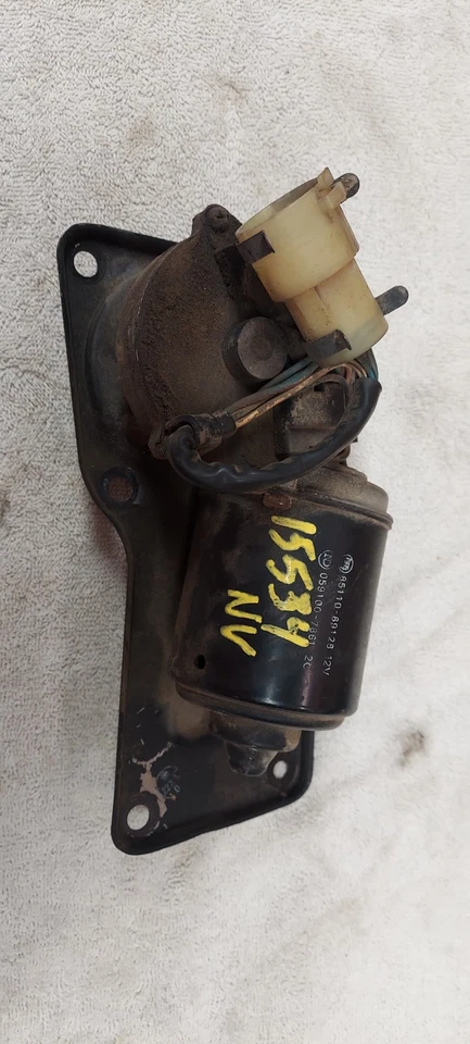 79-83 TOYOTA PICKUP TRUCK HILUX Windshield Wiper Motor OEM NIPPON DENSO ROUND Foto 1 de 4