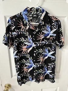 Stussy Short Sleeve Button Up Shirt Black Floral Size Small - Bild 1 von 4