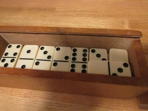 Vintage Set of 28 Dominos Double Six/Original Dovetail Wooden Box - Bild 1 von 5