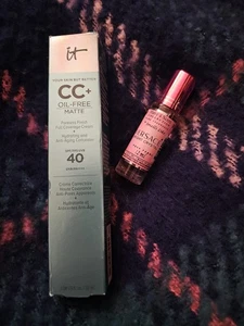 It cosmetics cc+ cream in NEUTRAL MEDIUM concealer PLUS! Versace Dupe Roll-on!! - Picture 1 of 2