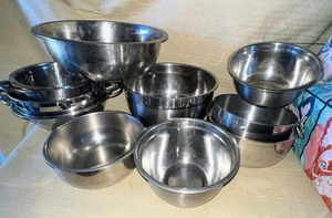 Stainless Steel Mixing Bowls & Strainers 7 Bowls 3 Strainers Various Sizes - Picture 1 of 3
