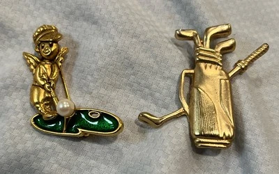 Broche y bolsa de golf Danecraft vintage esmaltada en tono dorado verde firmado Foto 1 de 4