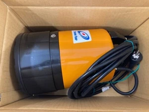 Tsurumi Lsc1.4S Electric Submersible Pump for low-level drainage application New - Picture 1 of 2