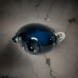 Vintage Art Glass Blue Turtle Figurine Paperweight Translucent Has Flecks In It - Picture 1 of 7