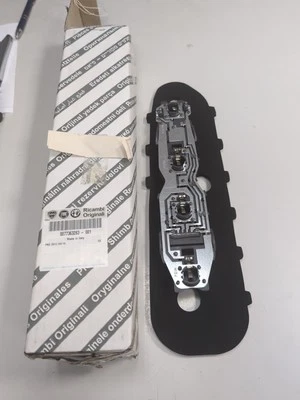 77363282 PORTALAMPADE FANALE POST DX MUSA DAL 2004 IDEA DAL 2003 ORIGINALE - Immagine 1 di 4