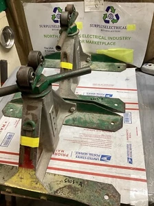 LOT OF 2 GREENLEE 687 SCREW-TYPE REEL JACK STANDS W/ PINS 24"x24"x14" ED4U 5005 - Picture 1 of 6