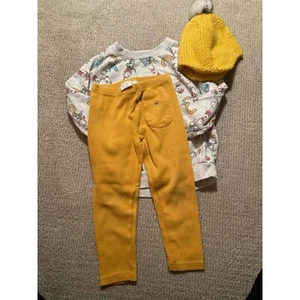 Cute Sz 4 Winter Outfit ~ Cat Hat ABC Sweatshirt & Yellow Leggings & Knit Hat - Picture 1 of 7