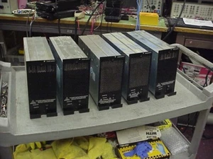 Motorola Quantar AC/DC Power Supply Model WITH DC REVERT- NEEDS REPAIR-AS-IS - Picture 1 of 3