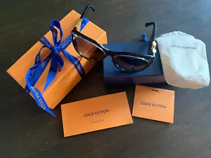 Louis Vuitton Sonnenbrille neuwertig My Fair Lady Studs aktuelle Kollektion LV - Bild 1 von 6