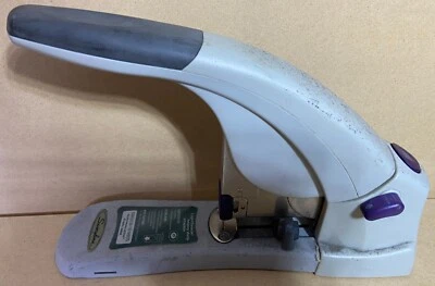 SWINGLINE 90010 DELUXE LIGHT TOUCH  HEAVY DUTY STAPLER 120 SHEET BLACK GRAY $115 - Image 1 of 4