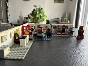 LEGO Parks and Recreation The Television Series - Home Built Set - Picture 1 of 6