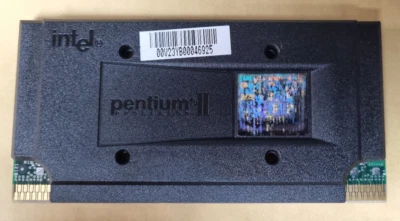 INTEL PENTIUM 2  400 MHz SLOT 1 SL3EE CPU Processor - Image 1 of 3