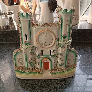 Antike Staffordshire Keramik Überlauf Vase Schloss mit Türmchen & Uhr um 1860 - Bild 1 von 5