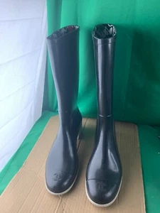 Authentic Chanel Logo Rain Boots Size 40 - Picture 1 of 8