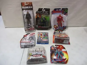 8 Assorted Action Figures with Marvel, DC, Walking Dead, Star Wars - Picture 1 of 4
