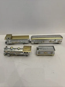 BACHMANN HAWTHORNE VILLAGE SPIRIT OF THE WEST TRAIN TRAIN SET 4 PC SET UNTESTED - Picture 1 of 11