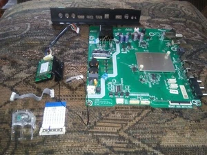 HISENSE 32H4030F1 RSAG7.820.8974/ROH Main Board KIT - Picture 1 of 1