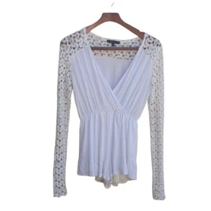 Honey Punch Romper Crochet Lace Sleeve Surplice Cinch Waist Shorts White Sz S - Picture 1 of 8