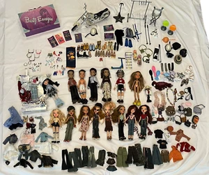 Bratz Doll Lot 2001+ Roxxi Phoebe Dillon Clothes Shoes Accessories Motorcycle - Imagen 1 de 22