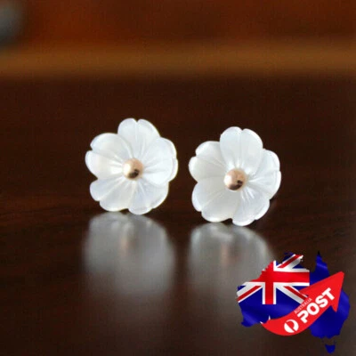 925 Sterling Silver Ladies 10MM White Mother of Pearl Cute Flower Stud Earrings - Image 1 of 4