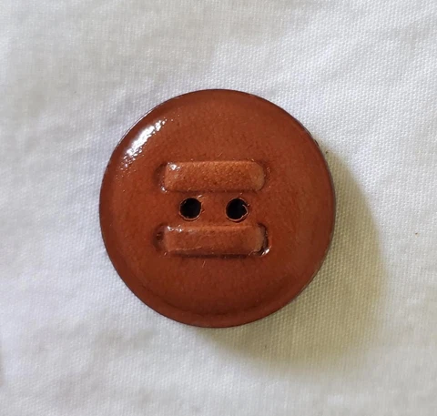 Round Stamped Laced Saddle Leather 2 Hole VINTAGE BUTTONS 40L-1"-25.5mm (B172A) Cover