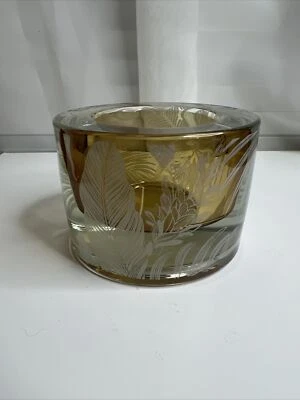 Candelabros Tommy Bahama luz de té vidrio artístico color ámbar Foto 1 de 4