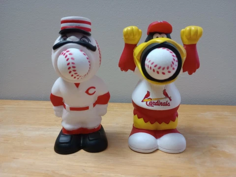 Cincinnatti Reds St. Louis Cardinals Squeeze Poppers HogWildLLC Figures w/ Ball Cover