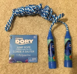 Disney Pixar Finding Dory Kids Cuerda de Saltar Azul Nemo Dory Impresión Artículos de Diseño NUEVO - Imagen 1 de 7
