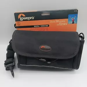 Lowepro Viewpoint LX 40 Case Go Pro Padded Camera Case Black - Picture 1 of 3