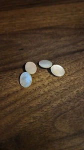 A Pair of Vintage Pearl Cufflinks White - Picture 1 of 3