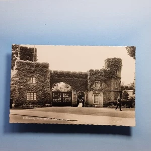 Watford Postcard 1965 Real Photo Cassiobury Park Entrance Gates Hertfordshire - Picture 1 of 2