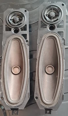 Philips CRT TV Stereo Speakers  3104 130  01011 HD 57280 SQ8  00008 2183 - Image 1 of 4