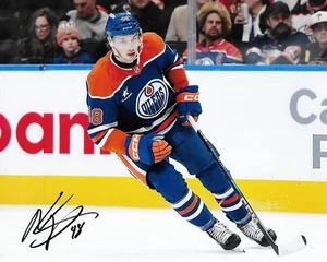 Noah Philp Signed 8x10 Photo Edmonton Oilers Autographed COA - Picture 1 of 1