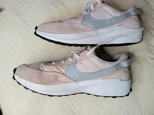 Größe 11 – Nike Waffle Damen-Sneaker Schuhe pastellrosa Arbeit Wandern DH9523-603 - Bild 1 von 20
