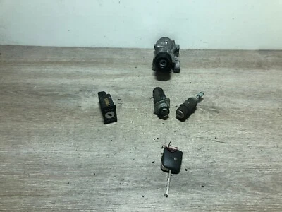 AUDI A6 2003 IGNITION BARREL LOCK SET WITH KEY 4B0905851 - image 1 of 4