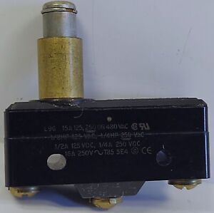 Honeywell BZ-2RQ24-A2 Micro Switch Limit Switch