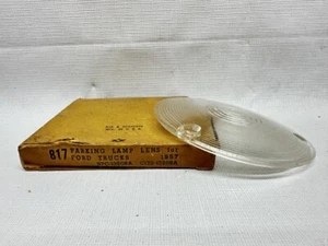 1957-1958 Ford Truck NORS Clear Parking Light Lamp Lens B7C-13208A - Picture 1 of 5