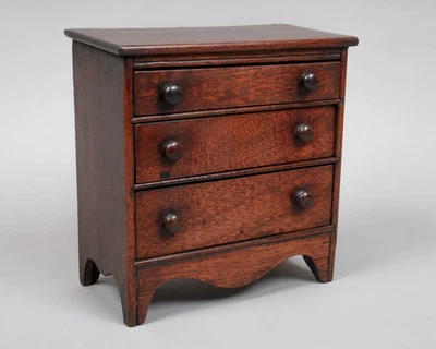 Miniature Antique Mahogany Chest Of Drawers 18 cm wide 20 cm high 9 cm deep - Image 1 of 4
