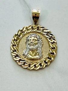 10K Yellow Gold Round Jesus Cuban Link Pendant 1.3” 6.85 Grams - Picture 1 of 6