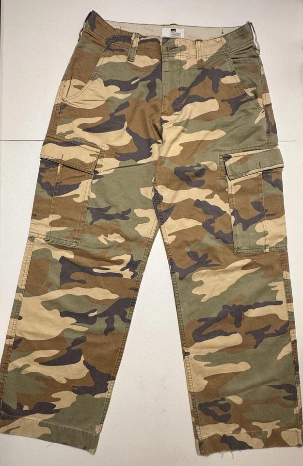 Calça cargo masculina GAP 32x30 verde camuflagem 100% algodão utilitário militar - Imagem 1 de 4