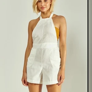 UEC OH, BOY RIO MADE WHITE LINEN VISCOSE BLEND ROMPER POCKETS SZ P SMALL - Picture 1 of 11
